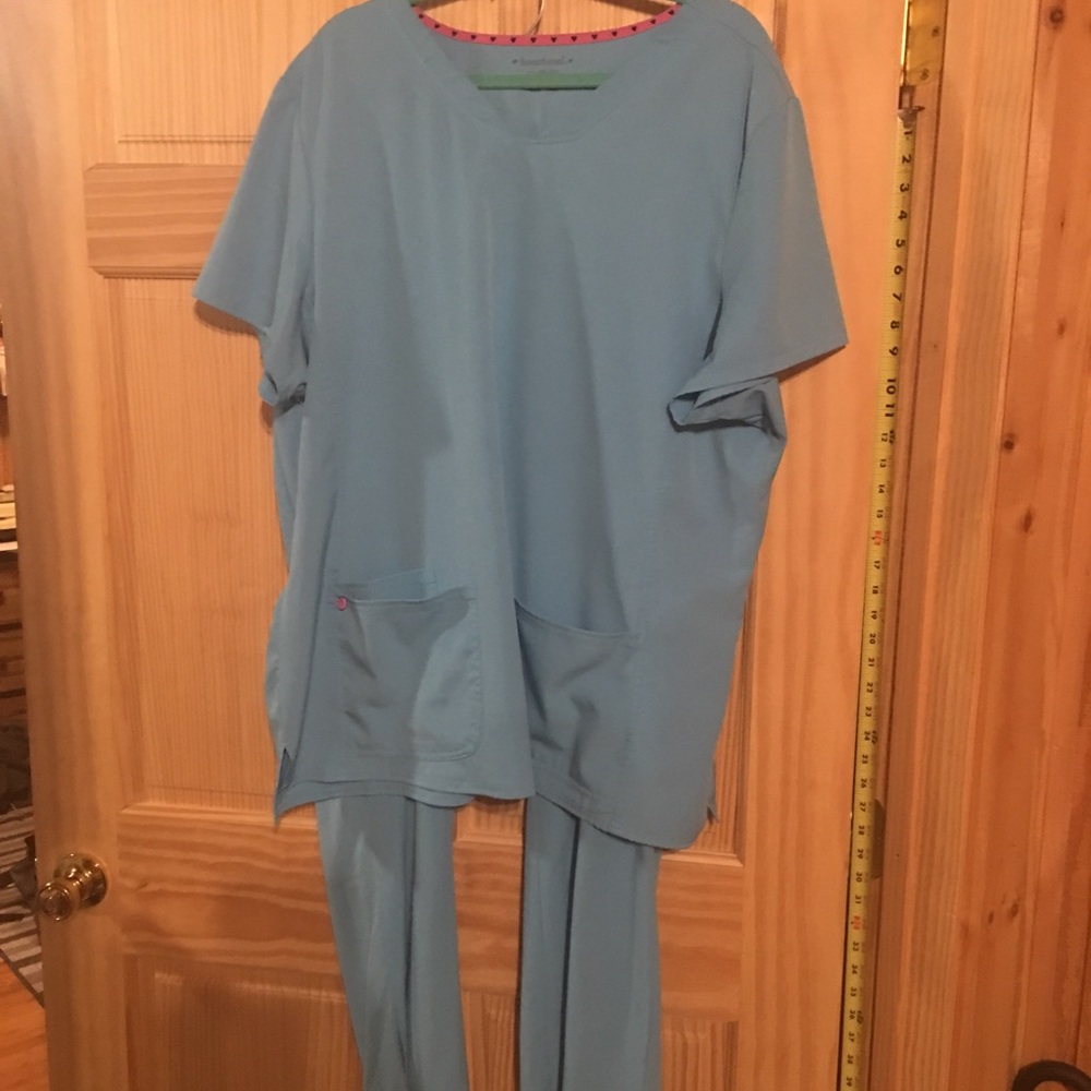 Heart and soul baby blue scrub set